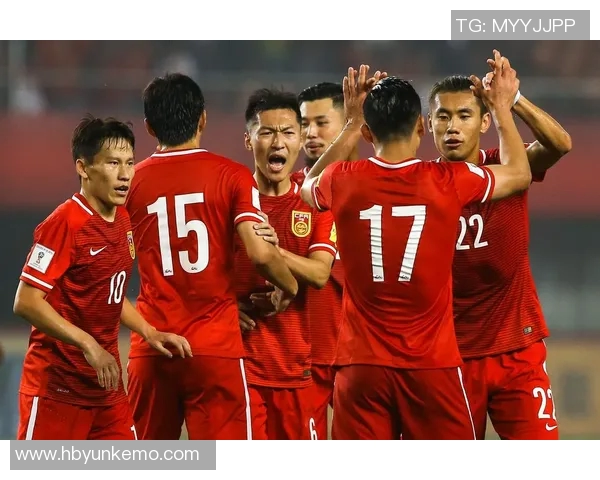 支持拜仁勇战大巴黎期待精彩对决展现足球魅力与团队精神 支持拜仁勇战大巴黎期待精彩对决展现足球魅力与团队精神