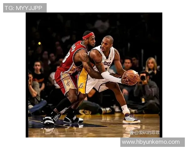 詹姆斯在NBA的传奇旅程与历史地位的深度解读与分析 詹姆斯在NBA的传奇旅程与历史地位的深度解读与分析