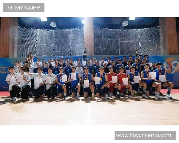 U19香港队迎战朝鲜队力争在国际赛场上展现青春风采与拼搏精神 U19香港队迎战朝鲜队力争在国际赛场上展现青春风采与拼搏精神