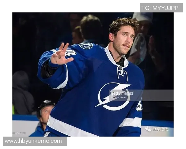 NHL2018赛季飞人队与闪电队精彩对决回顾与分析 NHL2018赛季飞人队与闪电队精彩对决回顾与分析