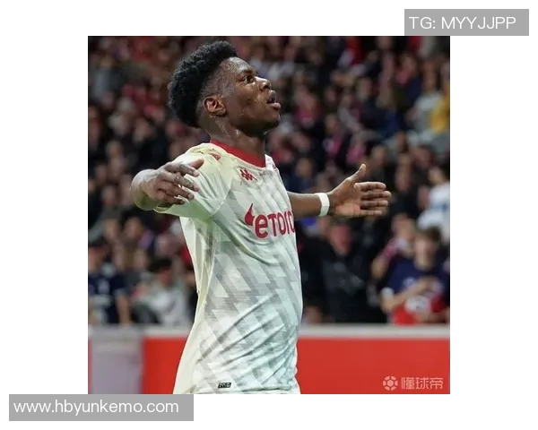 楚阿梅尼：从年轻天才到足球场上的璀璨明星之路