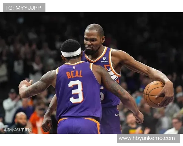 杜兰特申请交易引发热潮太阳热火76人三队争抢明星球员