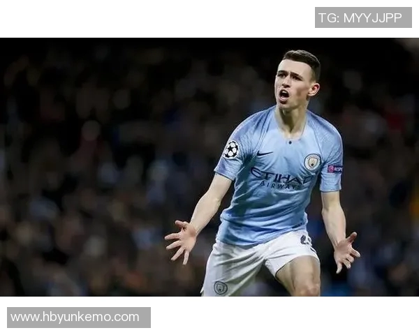 福登的崛起与曼城的辉煌之路如何塑造未来足球新星的传奇故事