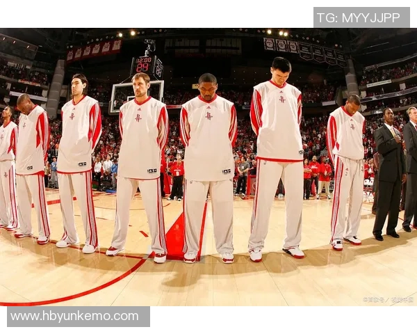 火箭队勇夺冠军再创辉煌历史球迷欢庆共迎新篇章 火箭队勇夺冠军再创辉煌历史球迷欢庆共迎新篇章