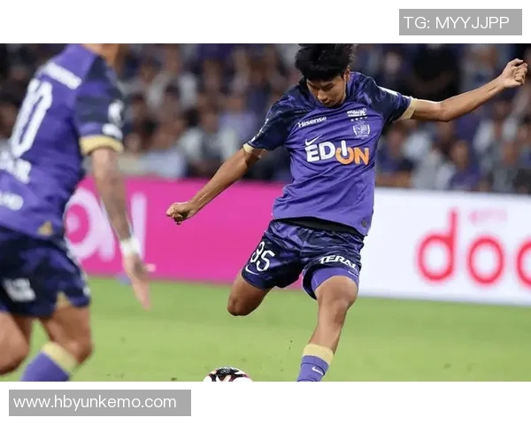 广岛三箭迎战广州队期待激烈对抗与精彩表现