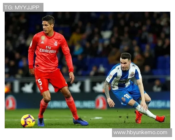 四月十二日精彩足球比赛直播全程回顾与精彩瞬间分享