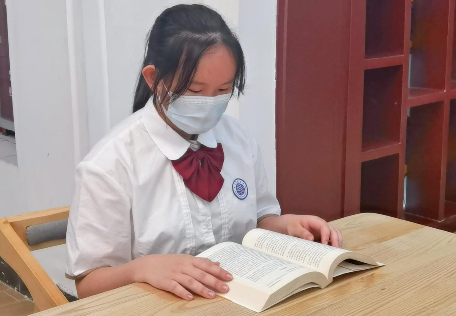 广州初二女生发明水果分拣机器人：“有想法就要努力实现”(图3)