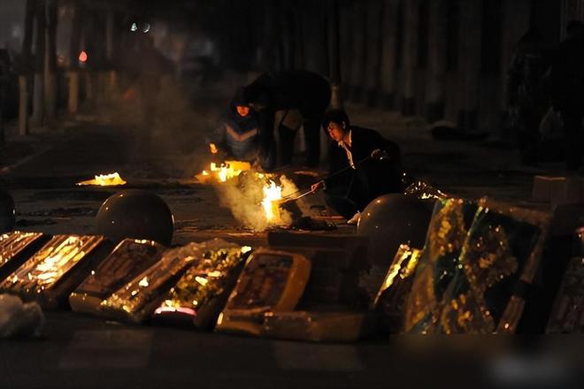 寒衣节要来了！提醒每个人上坟一定要注意这四点不能早也不能晚(图17)