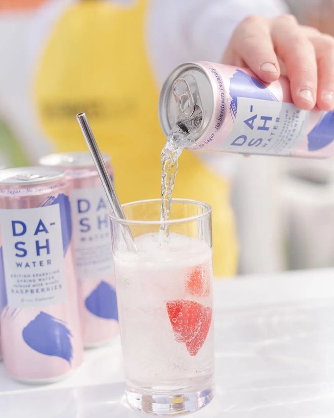 Dash Water：“硬刚”可口可乐？用“丑水果”做饮料、拒绝甜味剂(图6)