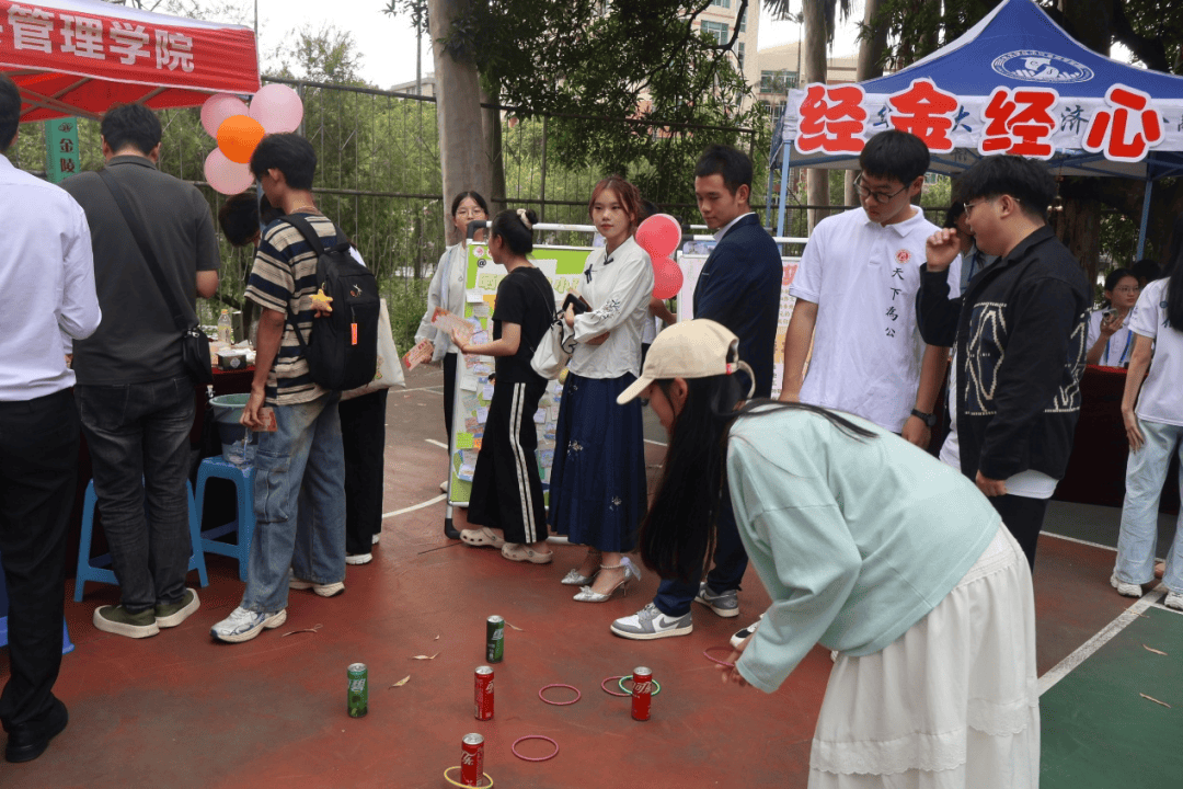 心之韵 华侨m6米乐平台大学第十四届“心之韵”嘉年华活动成果展圆满结束(图2)